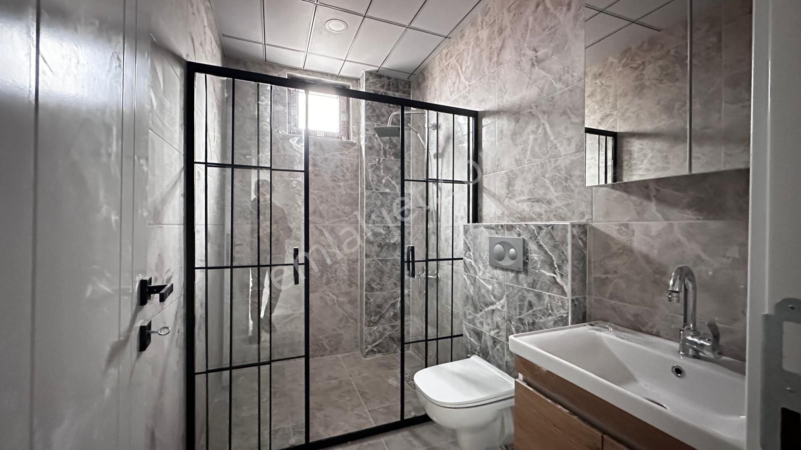 Recep Ümit'ten Çamlıca Tombakzade Yakını 2+1 Satılık Daire Ea18 - Görsel 26