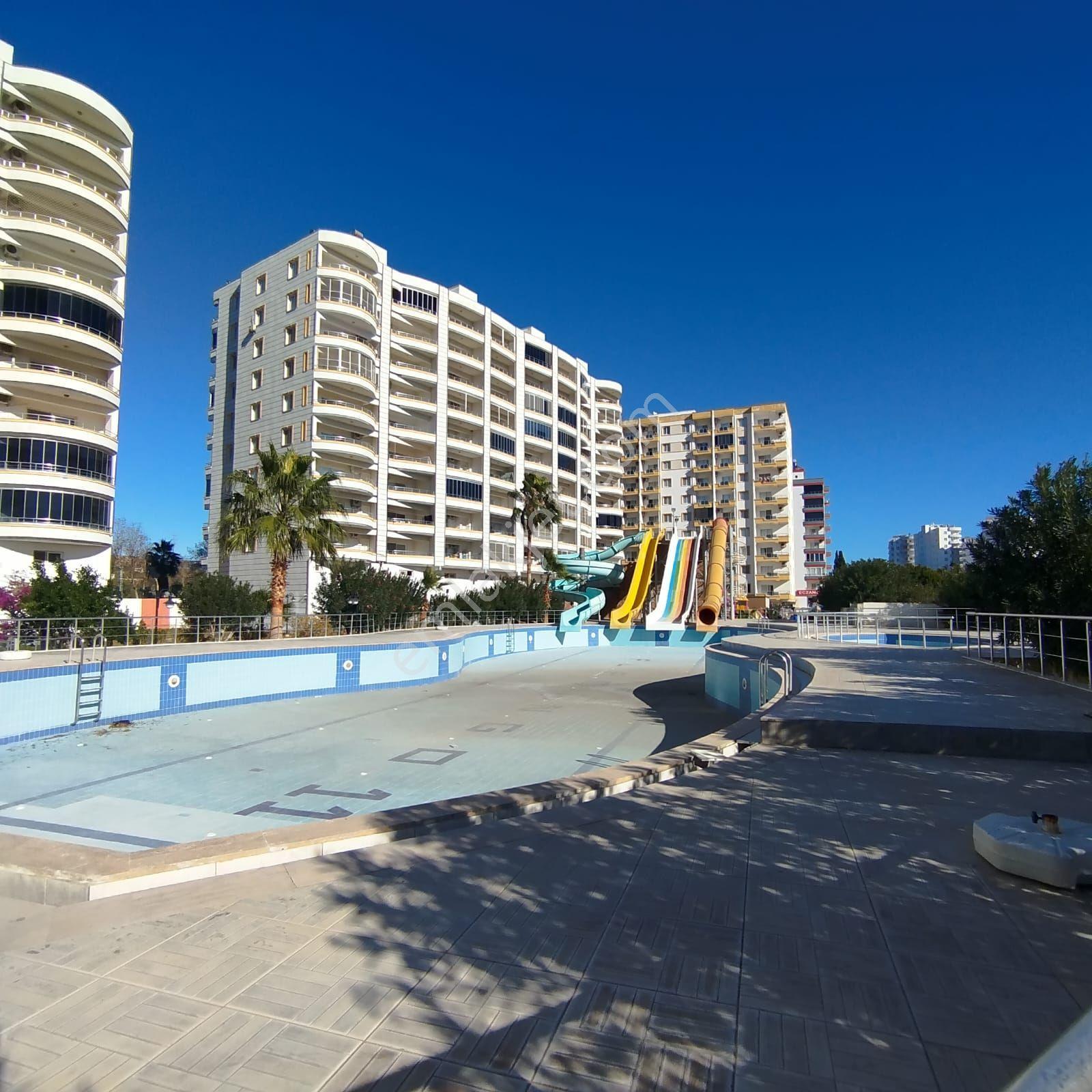 Mersin Susanoğlu Flamingo 11 Sitesinde
