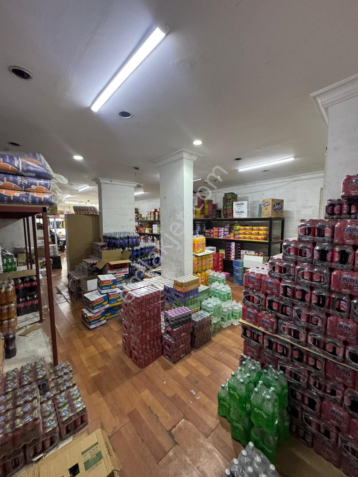 Retro’dan 5 Yol Çakmak Caddesinde Kelepir 150 M2 Dükkan - Görsel 18