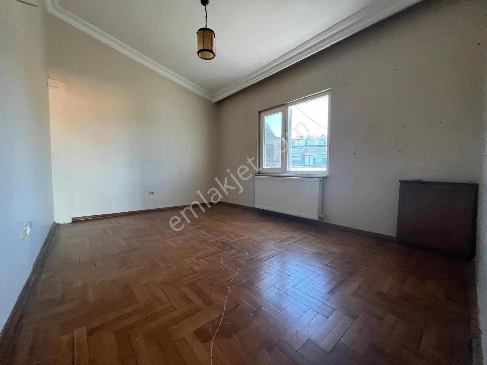 Çengelköy Doktorlar Sitesinde Muhteşem 4+2 Dublex Daire - Görsel 5