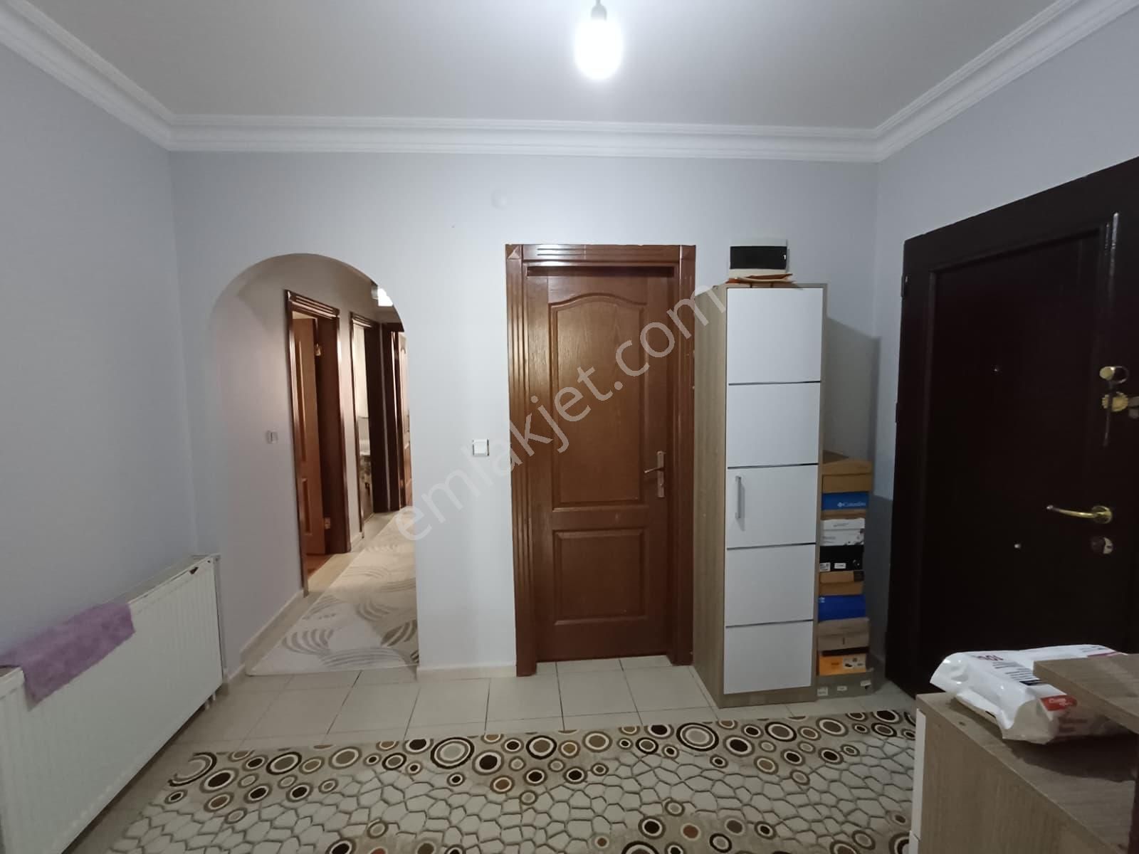 Yayla Mahallesi'nde Cadde Üzerinde 3+1 Daire! - Görsel 23