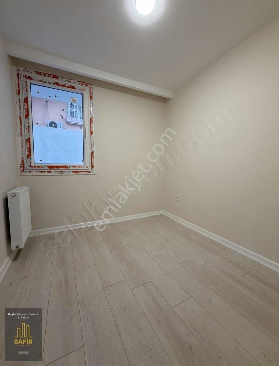 Bakırköy'de Otoparklı Bahçe Kullanımlı Giriş 2+1 Satılık Daire - Görsel 17