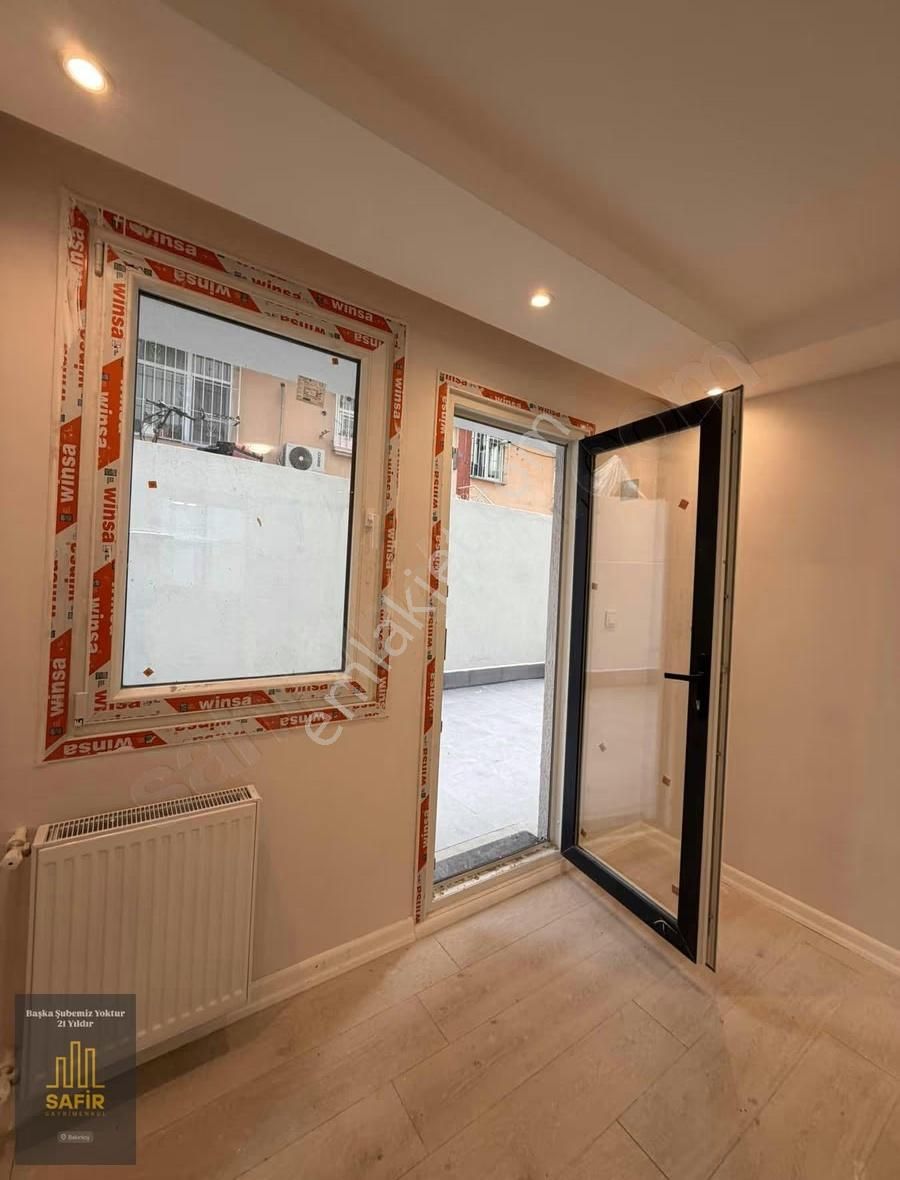 Bakırköy'de Otoparklı Bahçe Kullanımlı Giriş 2+1 Satılık Daire - Görsel 23