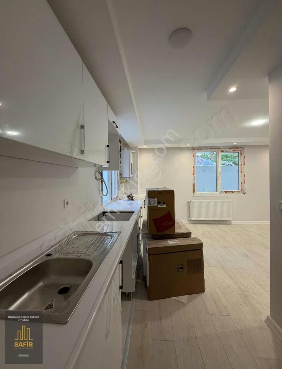 Bakırköy'de Otoparklı Bahçe Kullanımlı Giriş 2+1 Satılık Daire - Görsel 21