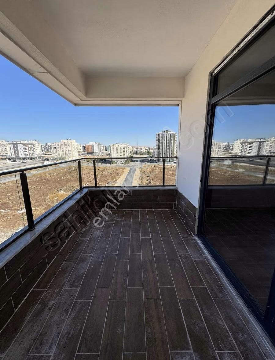 5+1 Mükemmel Konumda Fırsat Dairesi - Görsel 2