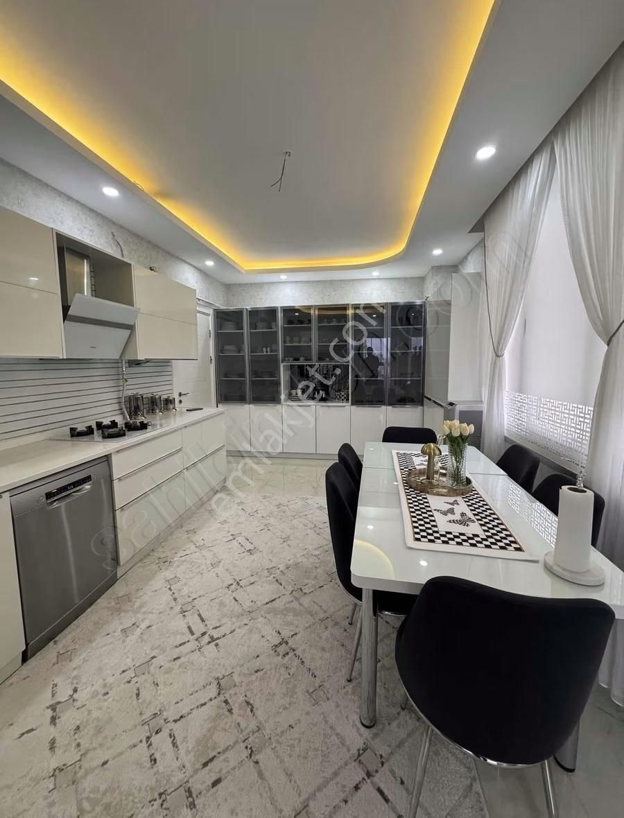 Delux 4+1 Fırsat Dairesi - Görsel 31