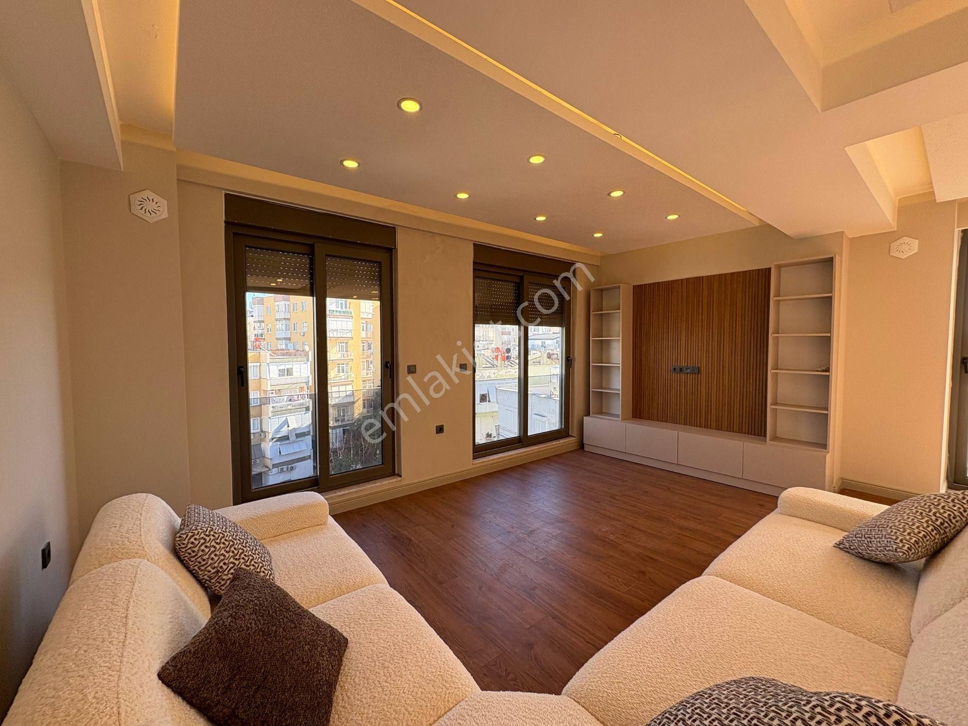 Eşyalı Ultra Lüks 4+1 Dubleks | Denize 200m - Görsel 7