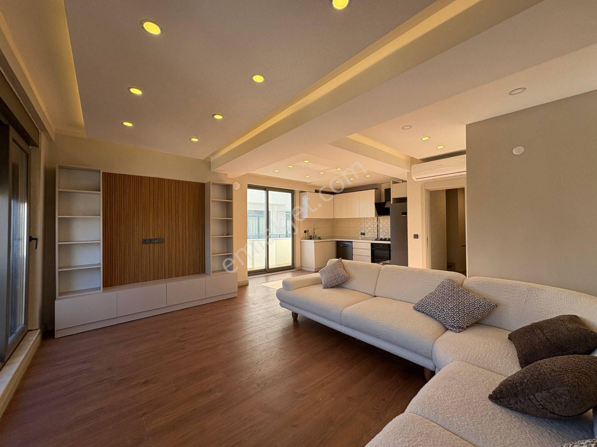 Eşyalı Ultra Lüks 4+1 Dubleks | Denize 200m