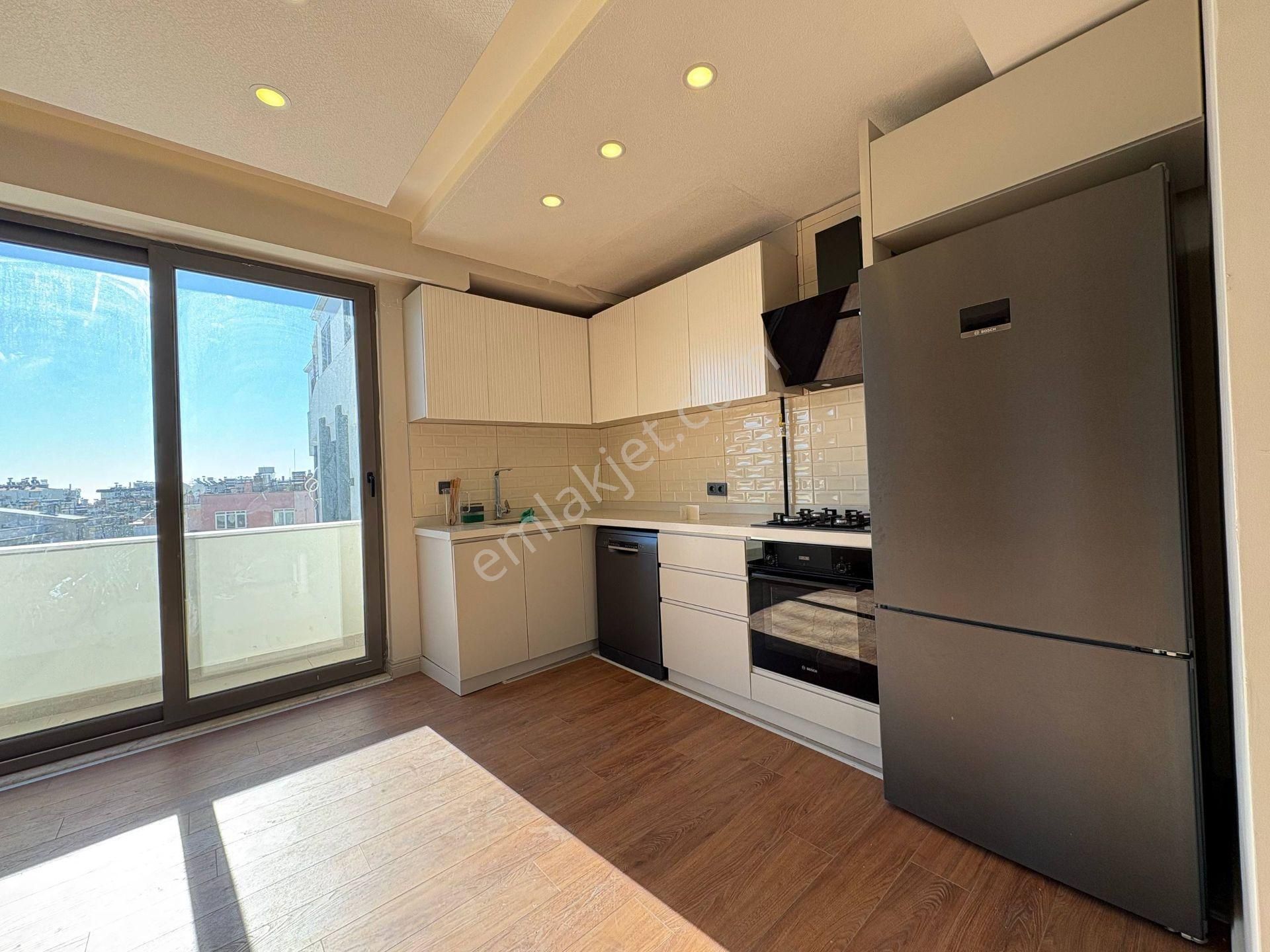 Eşyalı Ultra Lüks 4+1 Dubleks | Denize 200m - Görsel 12