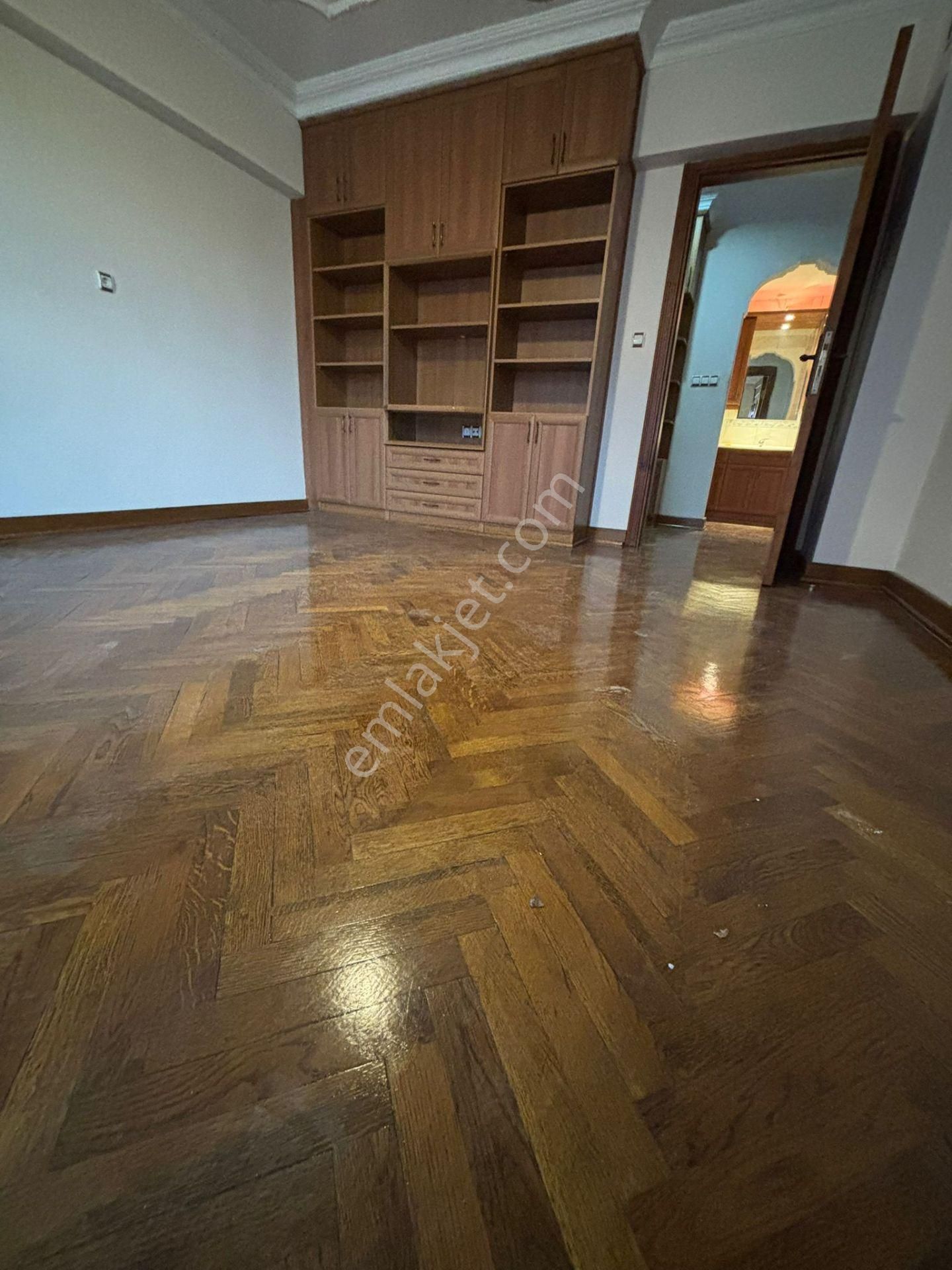 Kaan Emlak İncilipınar Şubesi'nde Kınıklı'da Lüks Ara Kat Daire - Görsel 15