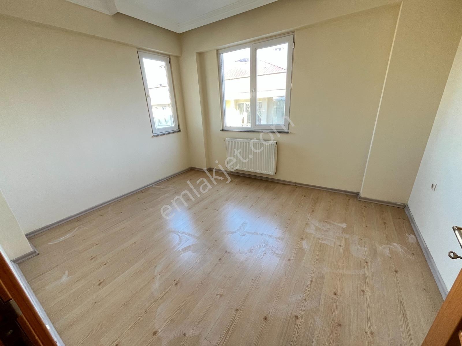 Riva Gymdn Ktü Ve Ünüversite Mah.site İçi Daire - Görsel 5
