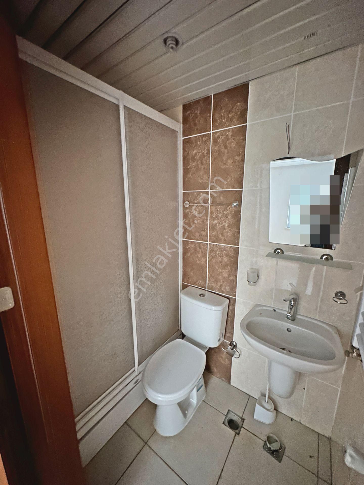 Güvenlikli Site İçi Çift Balkonlu Ebeveyn Banyolu 3+1 Kiralık - Görsel 24