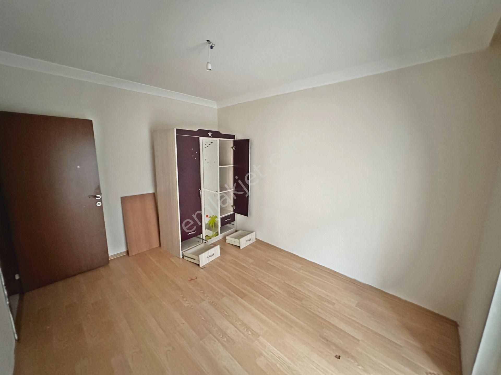 Güvenlikli Site İçi Çift Balkonlu Ebeveyn Banyolu 3+1 Kiralık - Görsel 31