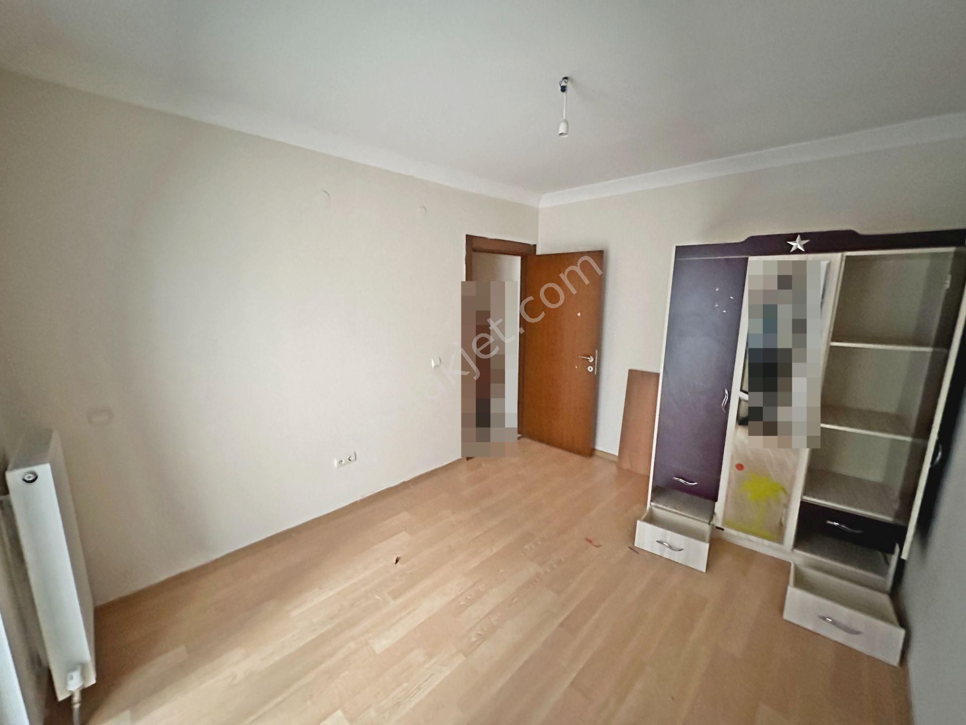 Güvenlikli Site İçi Çift Balkonlu Ebeveyn Banyolu 3+1 Kiralık - Görsel 30