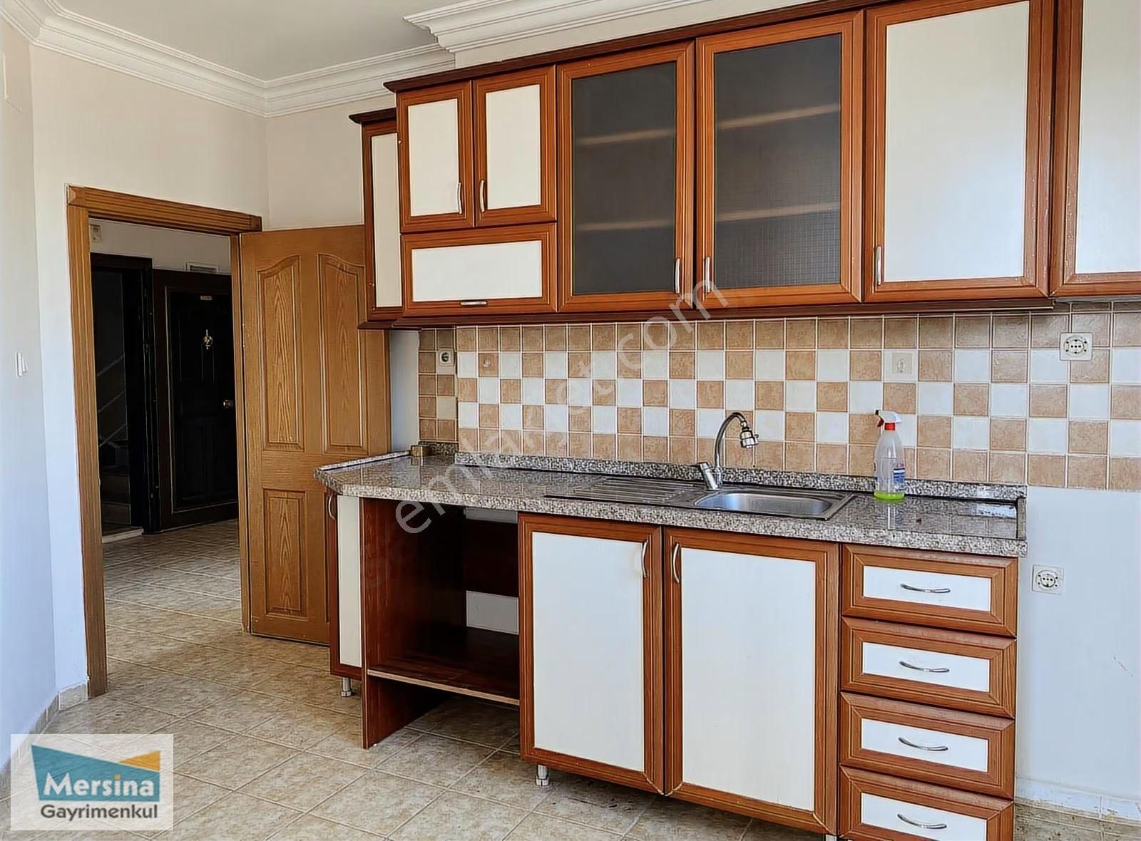 Mersina Gayrimenkul'den Sayapark Civarında Kiralık Temiz Daire - Görsel 3