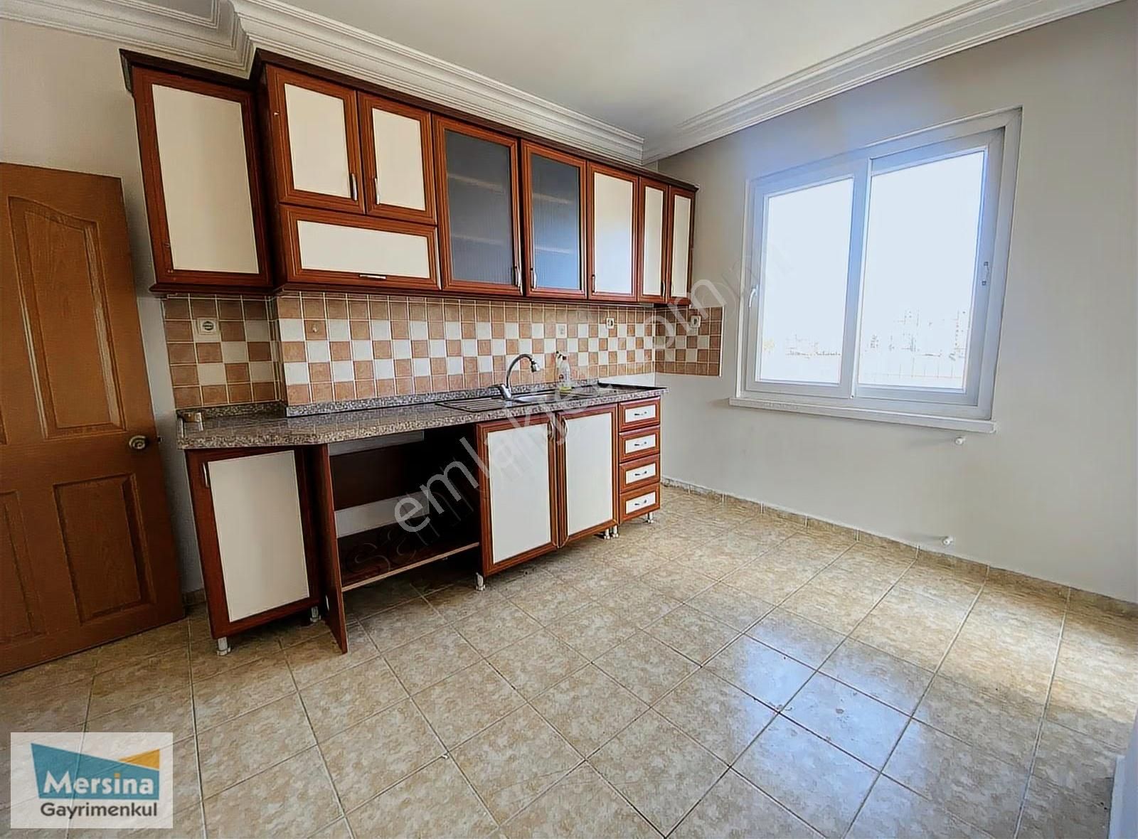 Mersina Gayrimenkul'den Sayapark Civarında Kiralık Temiz Daire - Görsel 7