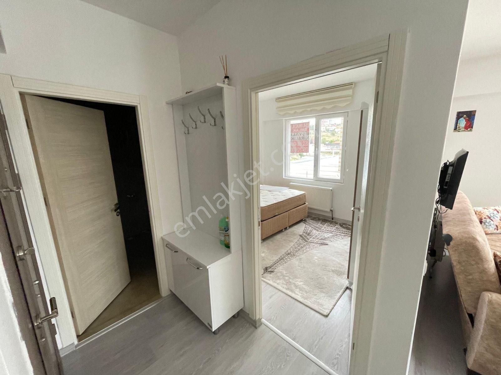 Şehir Hastanesi Yakınında 1+1 Eşyalı Satılık **burcu Emlak** - Görsel 8