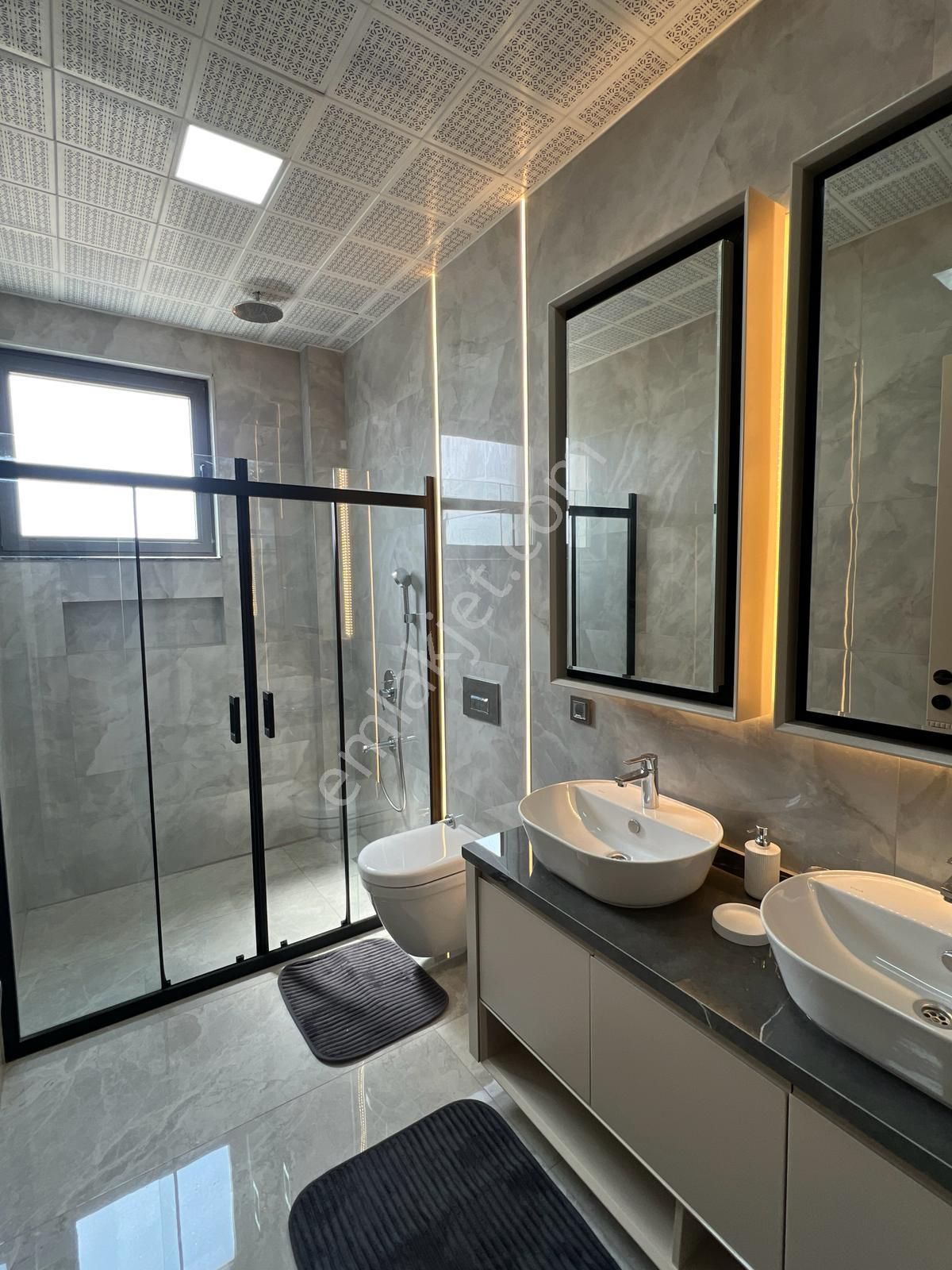 Odabaşı 'nda Ultra Lüks Sitede 5+1 Villa - Görsel 27