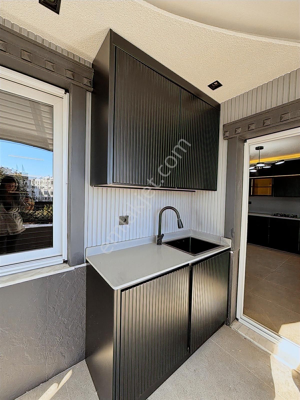 Adonis'te 280 M2 İçi Full Yenilenmiş Satılık Lüks Daire. - Görsel 17