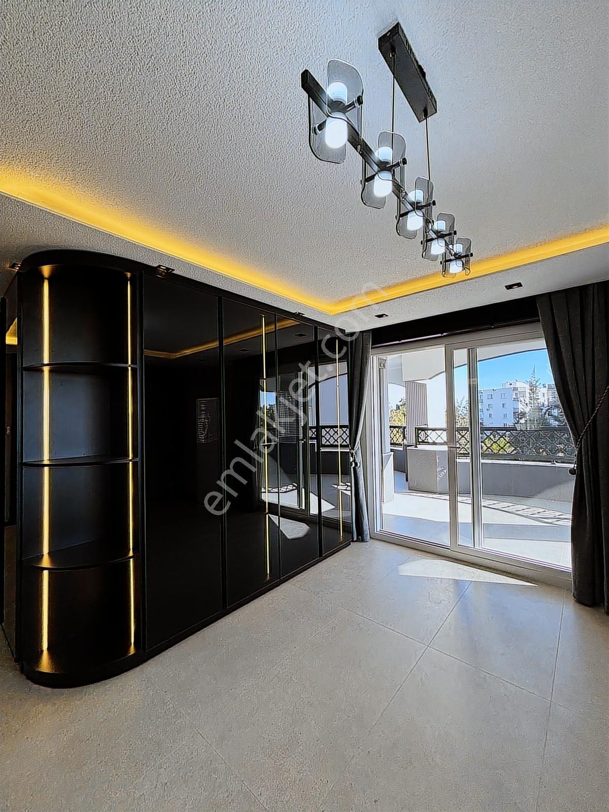 Adonis'te 280 M2 İçi Full Yenilenmiş Satılık Lüks Daire. - Görsel 14