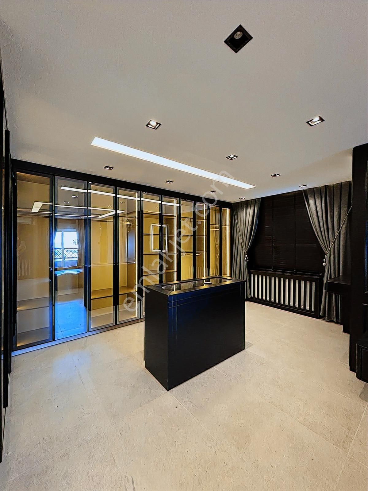 Adonis'te 280 M2 İçi Full Yenilenmiş Satılık Lüks Daire. - Görsel 11