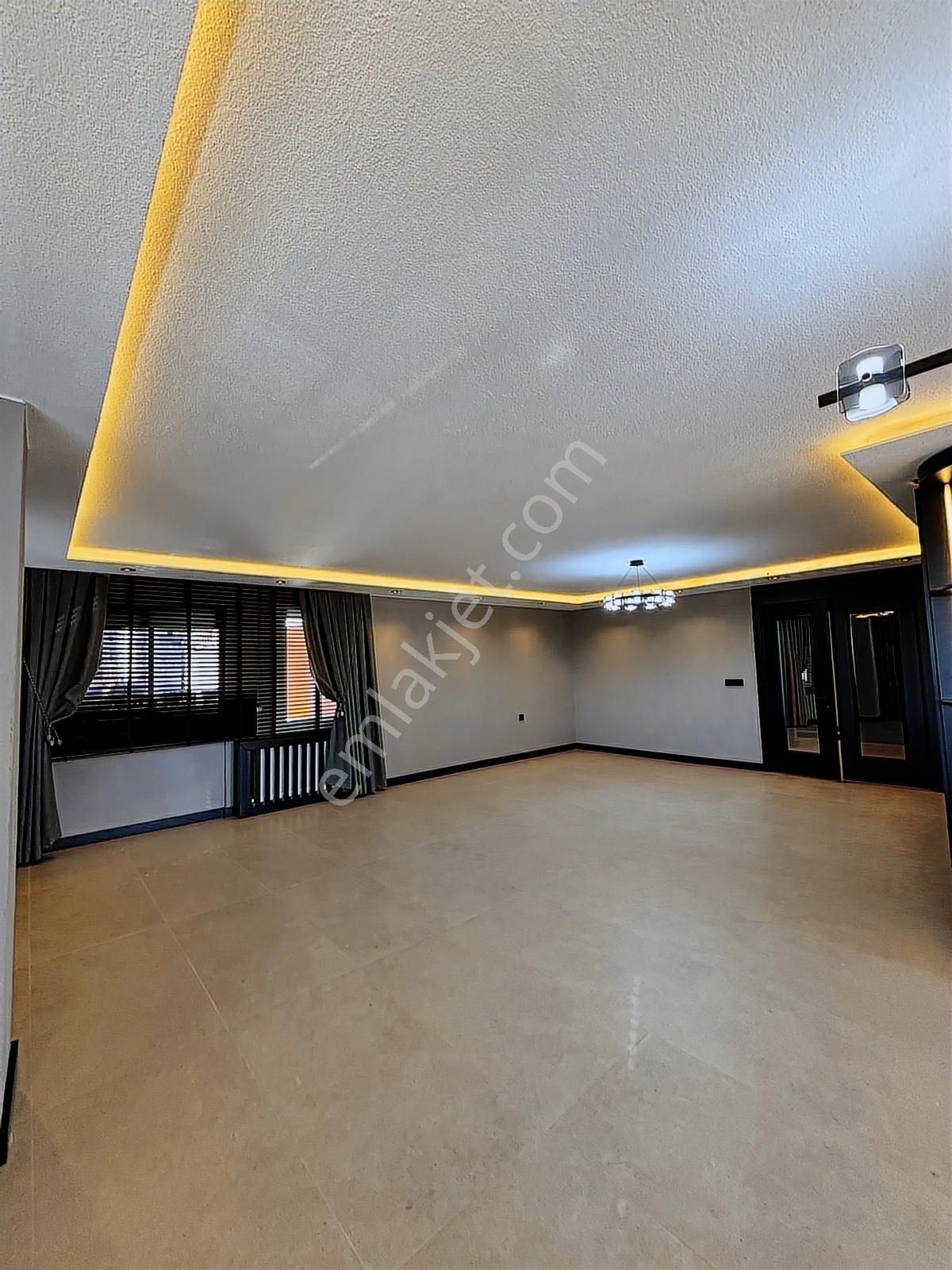 Adonis'te 280 M2 İçi Full Yenilenmiş Satılık Lüks Daire. - Görsel 15