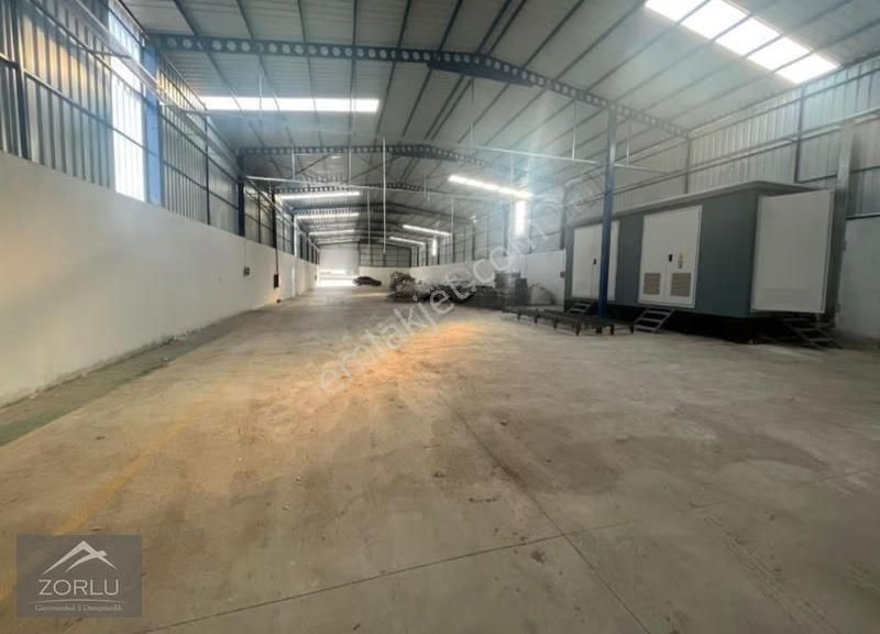 Zorlu Gayrimenkul'den Adana Ceyhan Yolu Üzeri 2000m2+300m2 Depo - Görsel 11