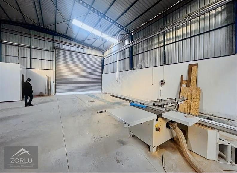Zorlu Gayrimenkul'den Adana Ceyhan Yolu Üzeri 2000m2+300m2 Depo - Görsel 8