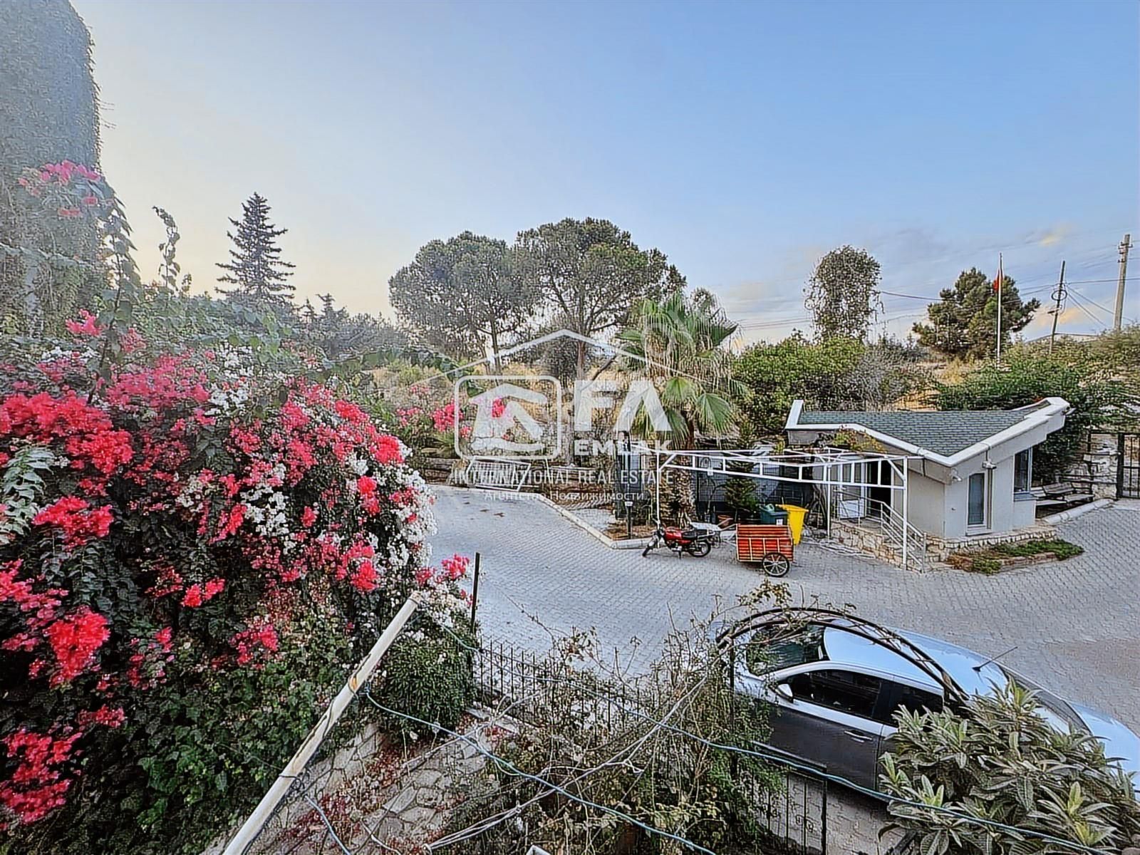 Yeşilvadi Villalarında Süper Lüks Doğalgazlı 5+2 Tripleks Villa - Görsel 8