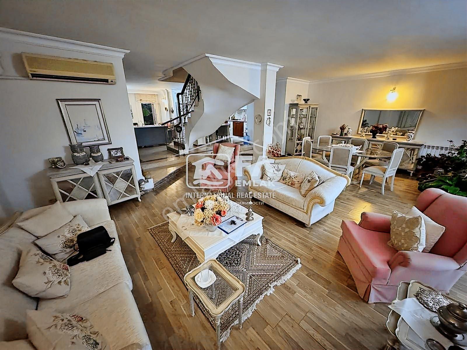 Yeşilvadi Villalarında Süper Lüks Doğalgazlı 5+2 Tripleks Villa - Görsel 9