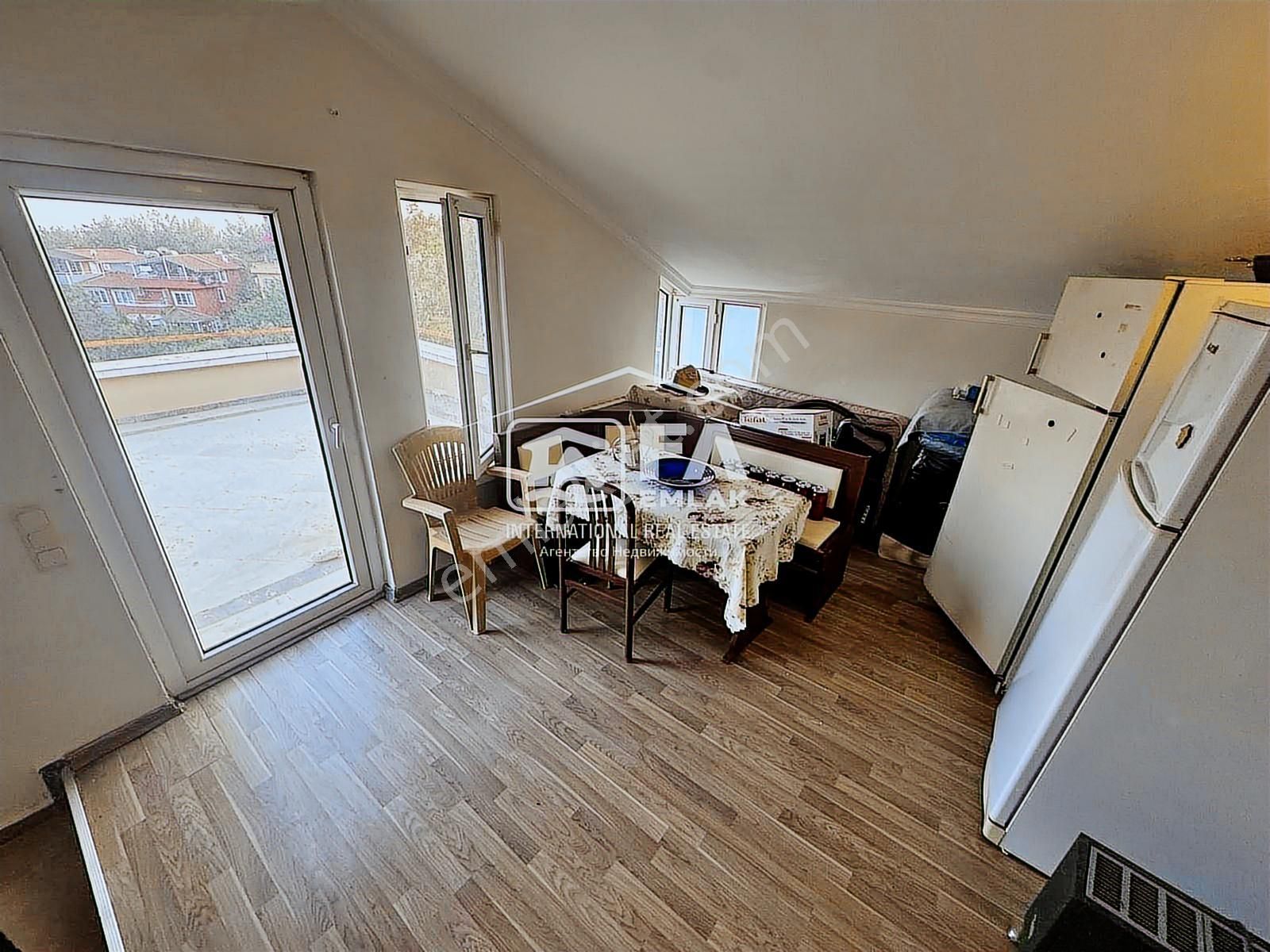 Yeşilvadi Villalarında Süper Lüks Doğalgazlı 5+2 Tripleks Villa - Görsel 3