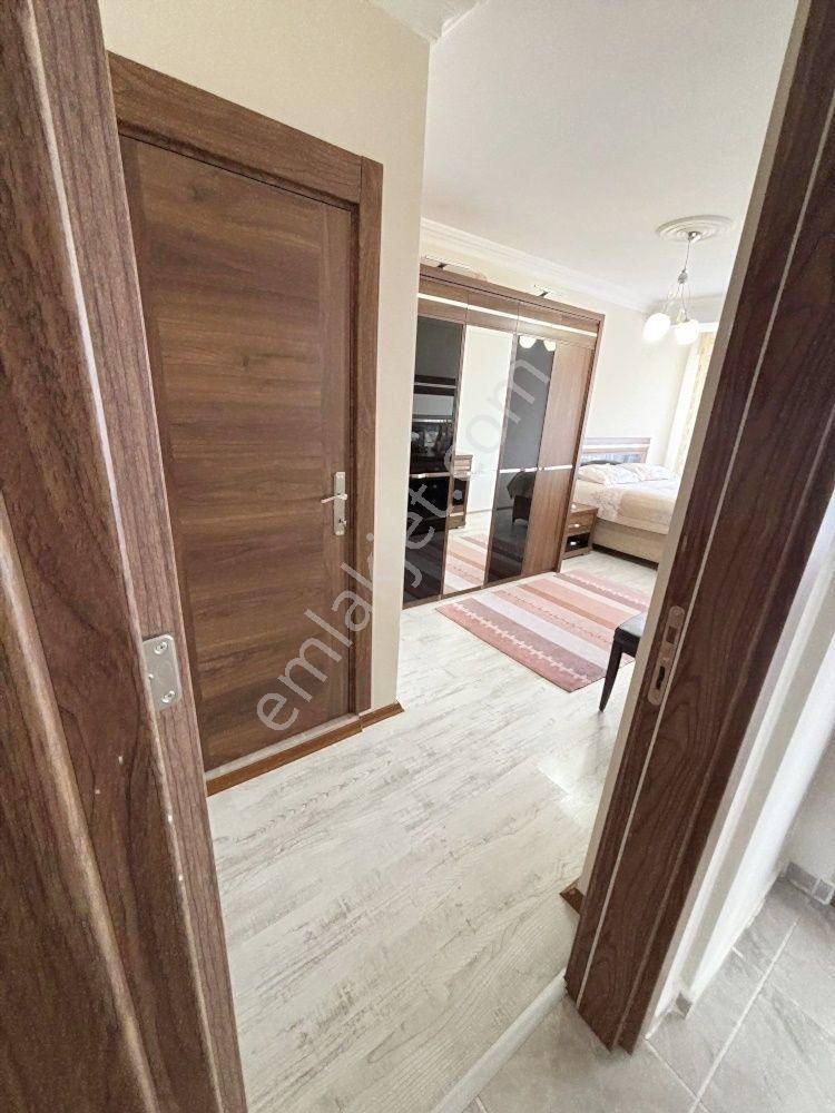 Çorlu Muhittin'de File Markete Yakın 110m2 2+1 Ebeveyn Banyolu Kapalı Otoparklı 3.kat - Görsel 4