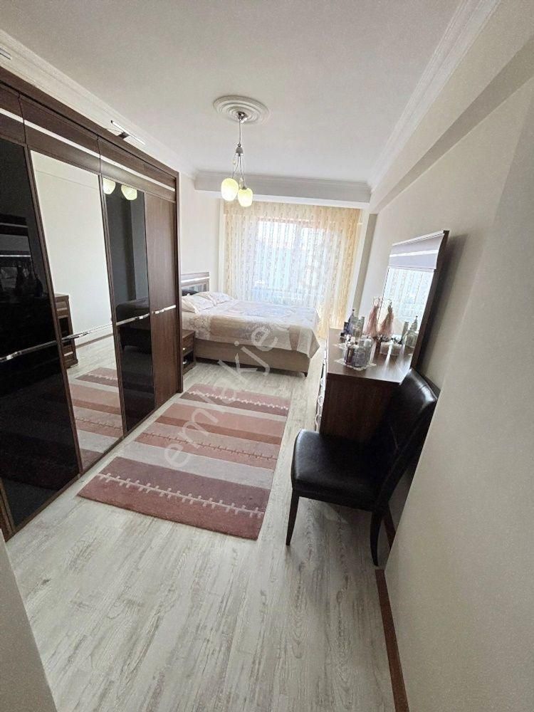 Çorlu Muhittin'de File Markete Yakın 110m2 2+1 Ebeveyn Banyolu Kapalı Otoparklı 3.kat - Görsel 9