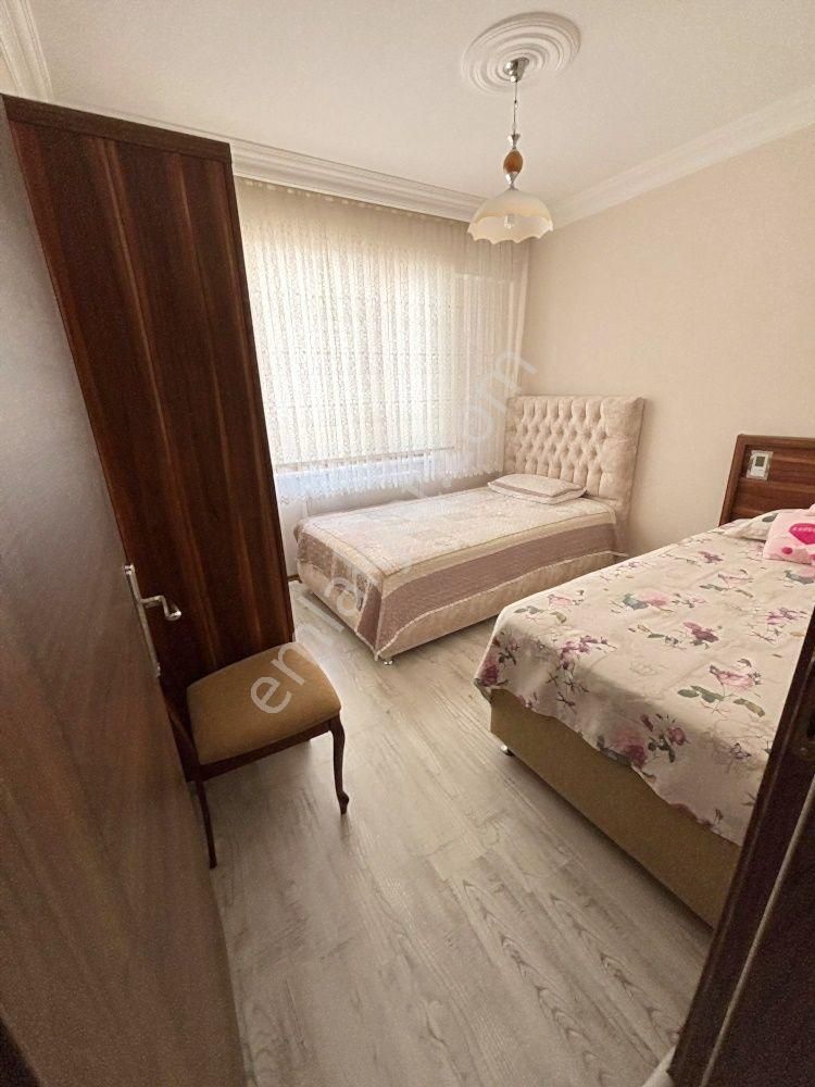 Çorlu Muhittin'de File Markete Yakın 110m2 2+1 Ebeveyn Banyolu Kapalı Otoparklı 3.kat - Görsel 5