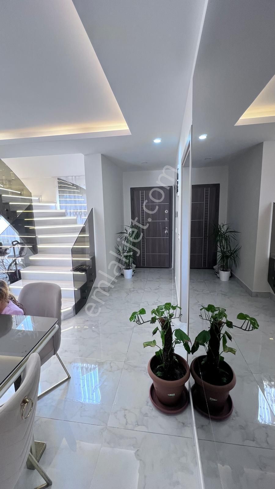 Didim Yeşiltepe'de Emsalinin Çok Altında 700mt Arsa İçinde Satılık 4+1 Lüks Villa - Görsel 19