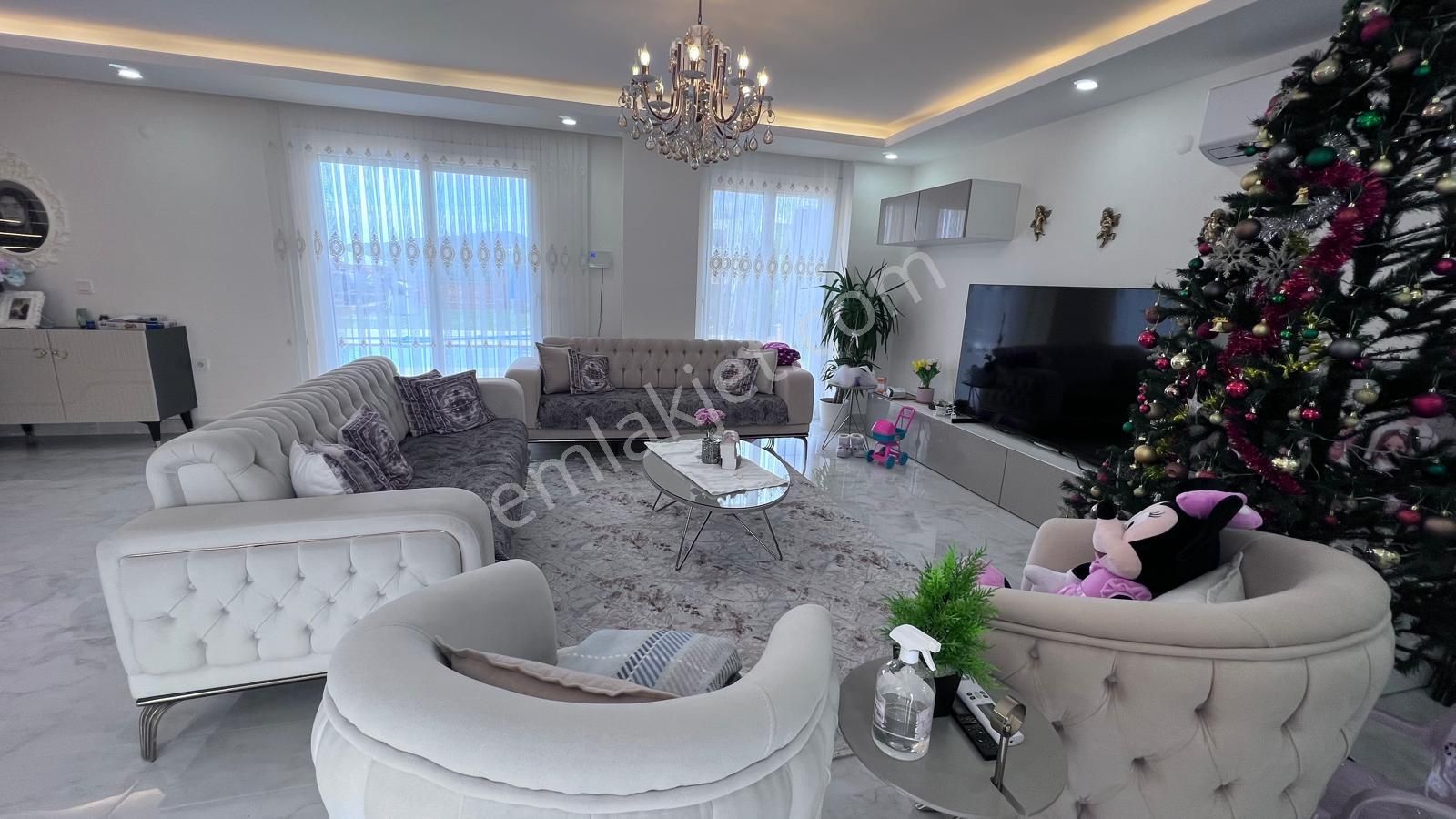 Didim Yeşiltepe'de Emsalinin Çok Altında 700mt Arsa İçinde Satılık 4+1 Lüks Villa - Görsel 13