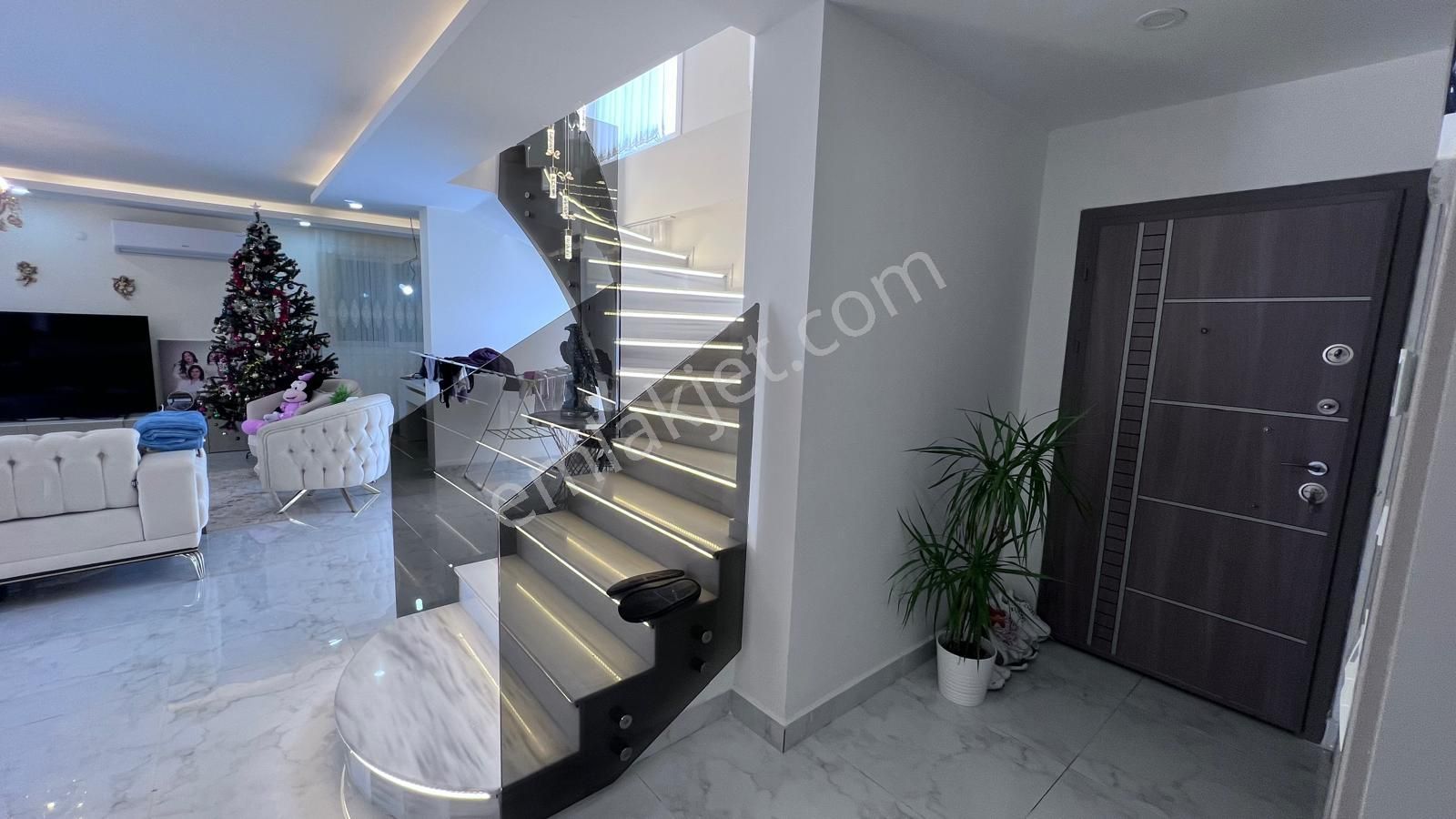 Didim Yeşiltepe'de Emsalinin Çok Altında 700mt Arsa İçinde Satılık 4+1 Lüks Villa - Görsel 21