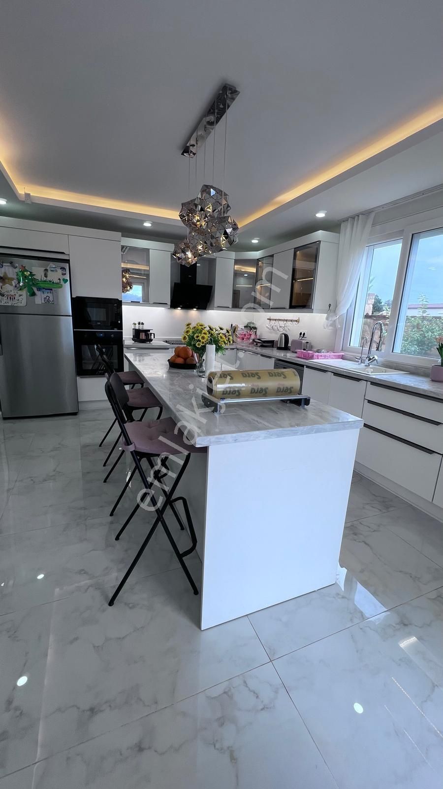 Didim Yeşiltepe'de Emsalinin Çok Altında 700mt Arsa İçinde Satılık 4+1 Lüks Villa - Görsel 7