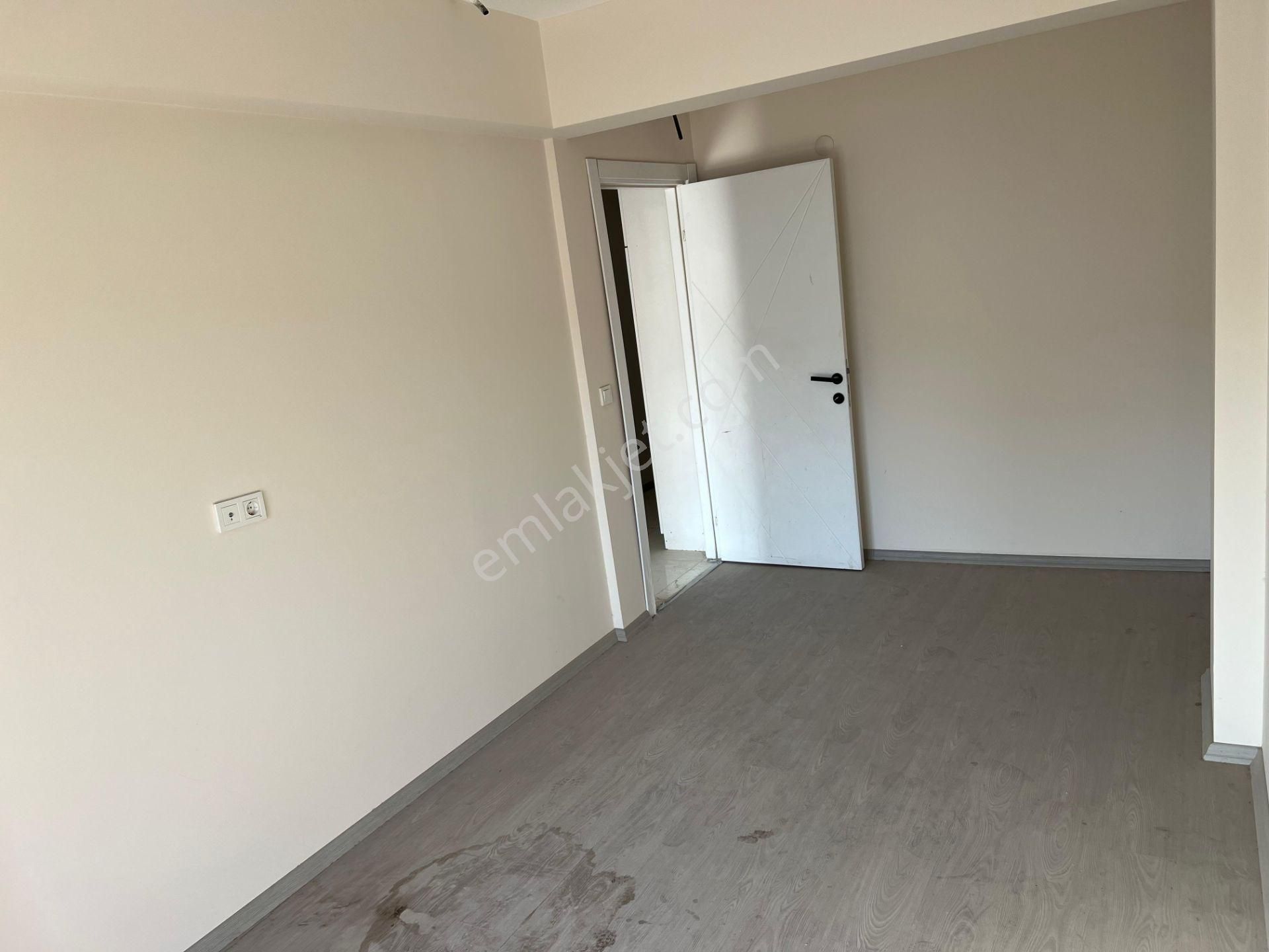 Bornova Wosmer Yakını 3+1 Dubleks Daire - Görsel 13