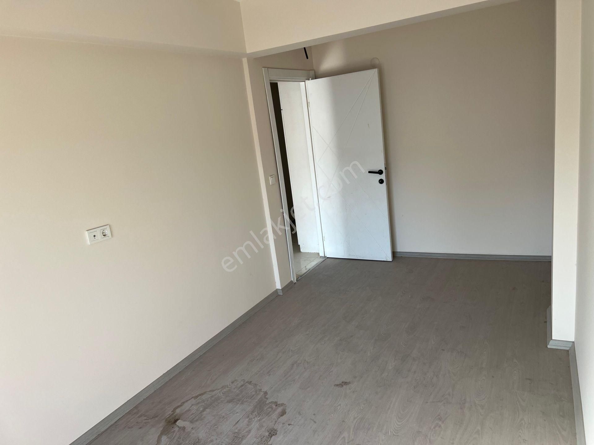 Bornova Wosmer Yakını 3+1 Dubleks Daire - Görsel 14