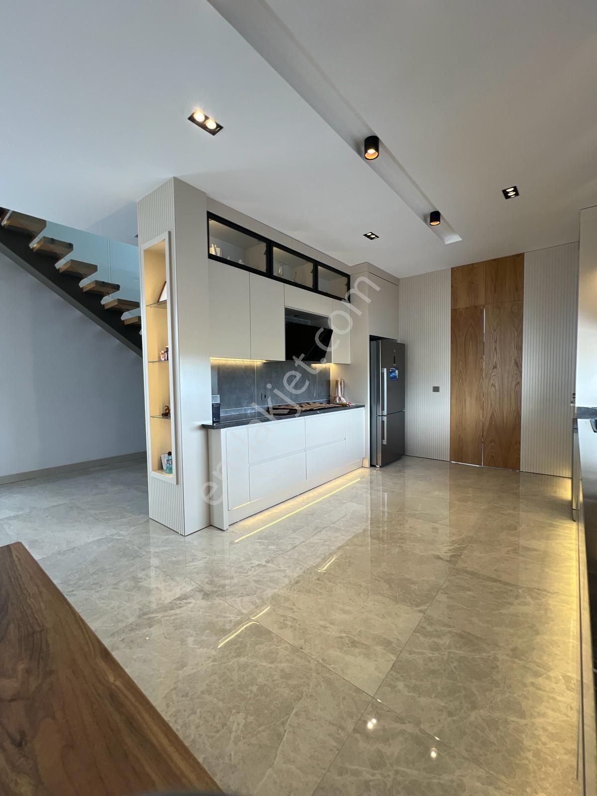 Odabaşı 'nda Ana Caddeye 5 Dk Mesafede Lüks 5+1 - Görsel 9