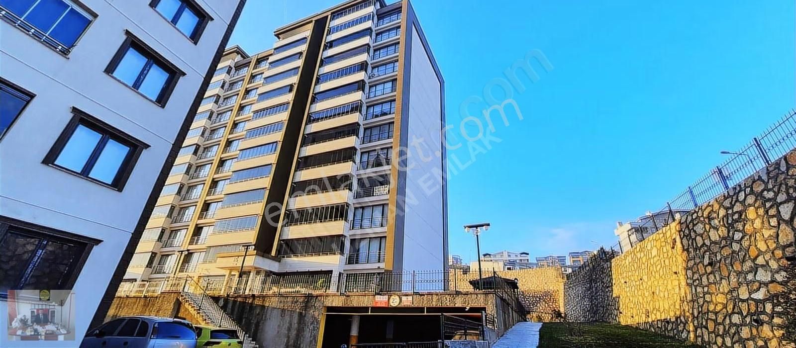 Kaşıkçıbağları Mah. Seven Towers Ta Satılık 4+1 Daire