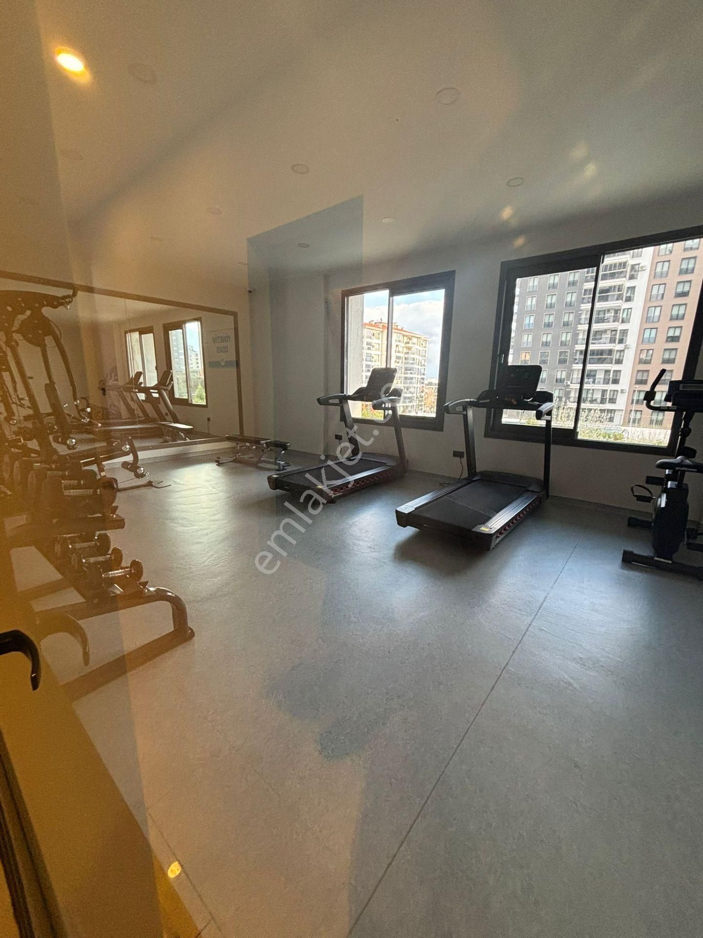 Şemikler Mahallesi'nde Muhteşem Lüks Ara Kat Bir Daire Daha - Görsel 31