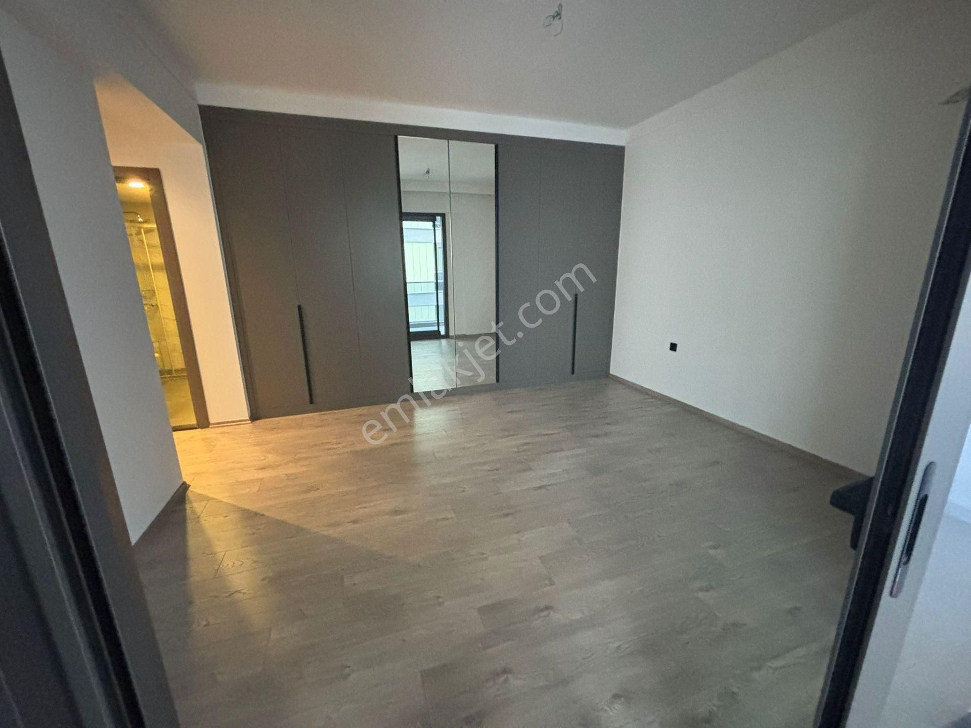 Şemikler Mahallesi'nde Muhteşem Lüks Ara Kat Bir Daire Daha - Görsel 30