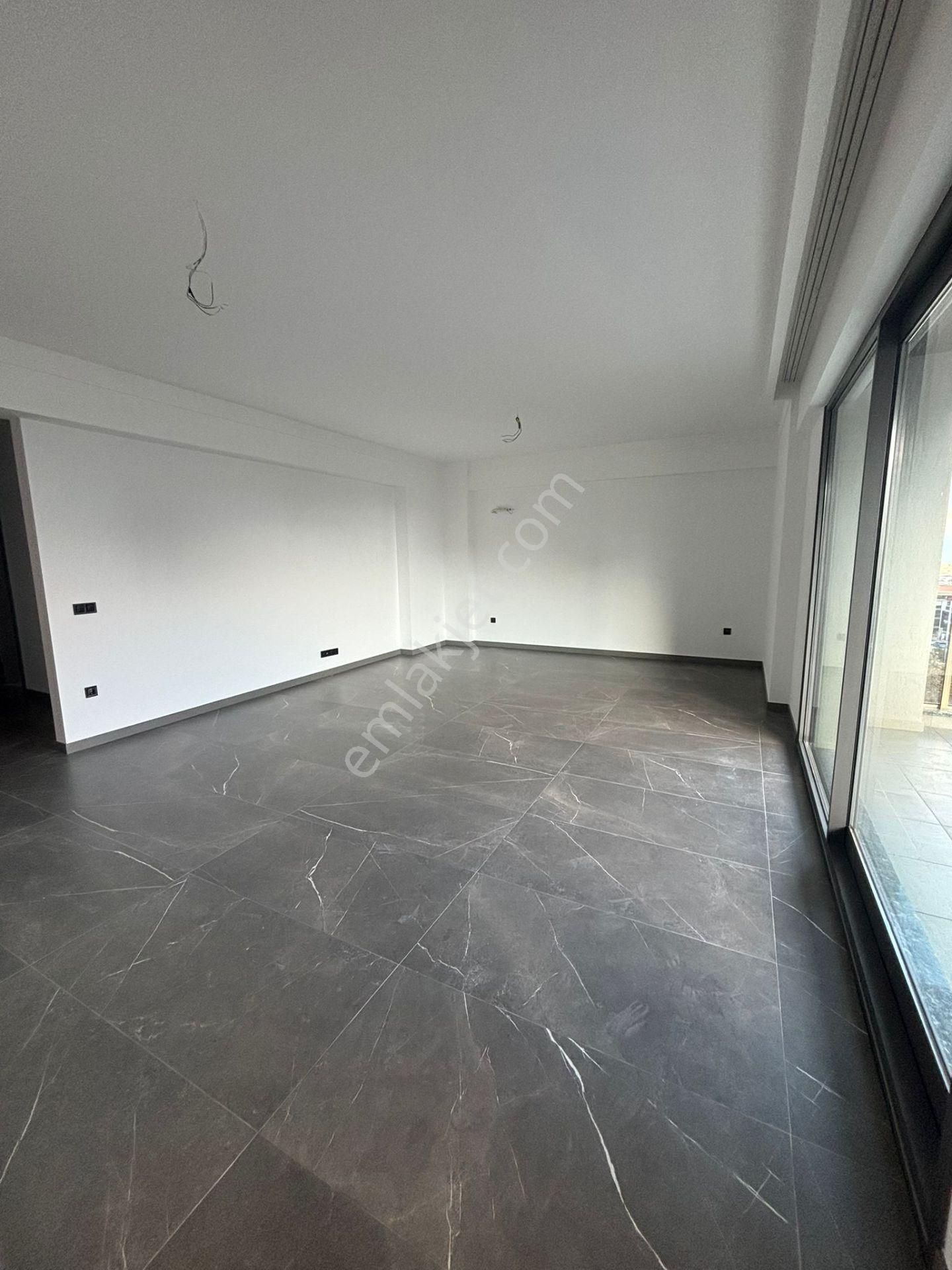 Şemikler Mahallesi'nde Muhteşem Lüks Ara Kat Bir Daire Daha - Görsel 7