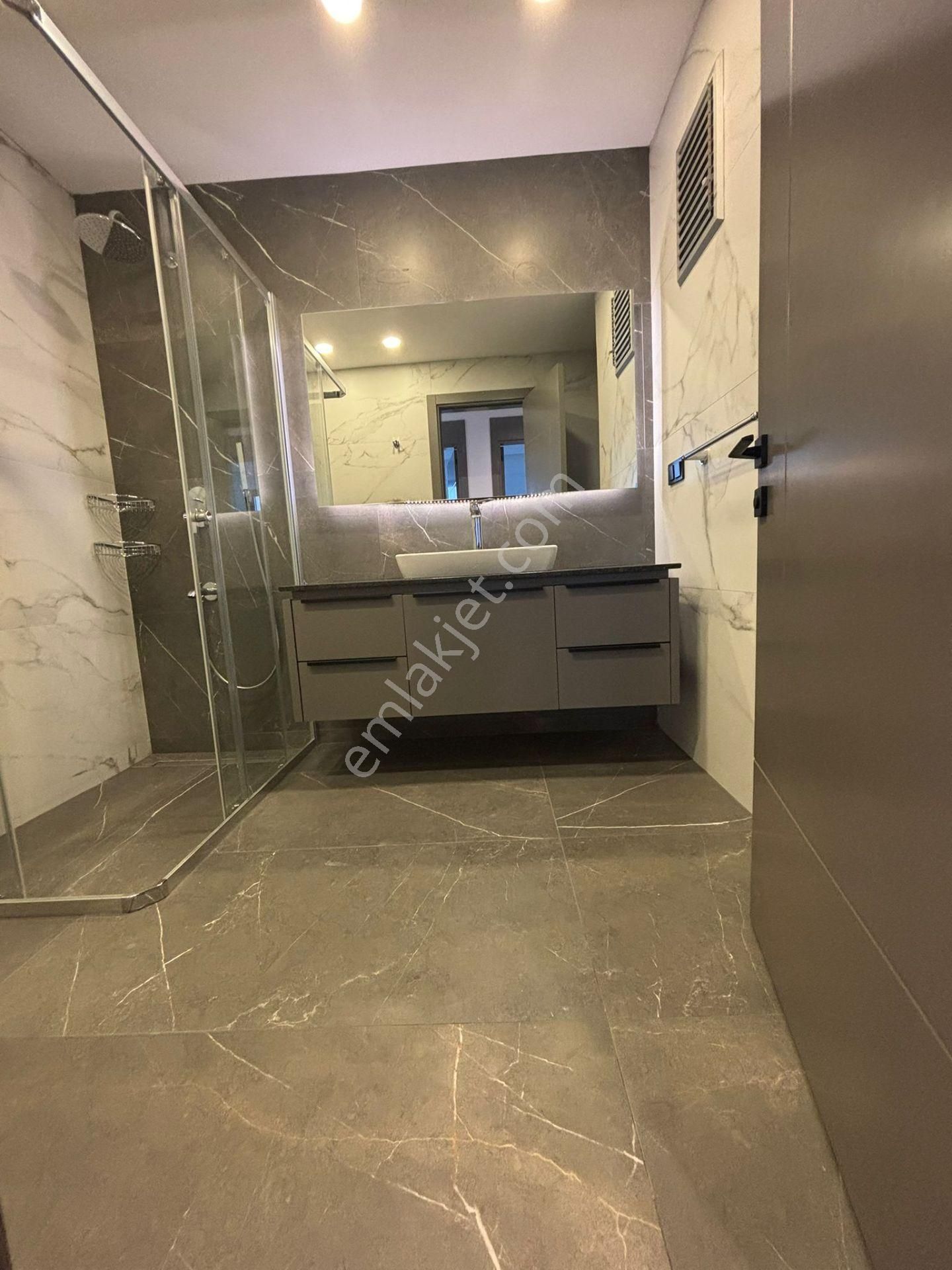 Şemikler Mahallesi'nde Muhteşem Lüks Ara Kat Bir Daire Daha - Görsel 20