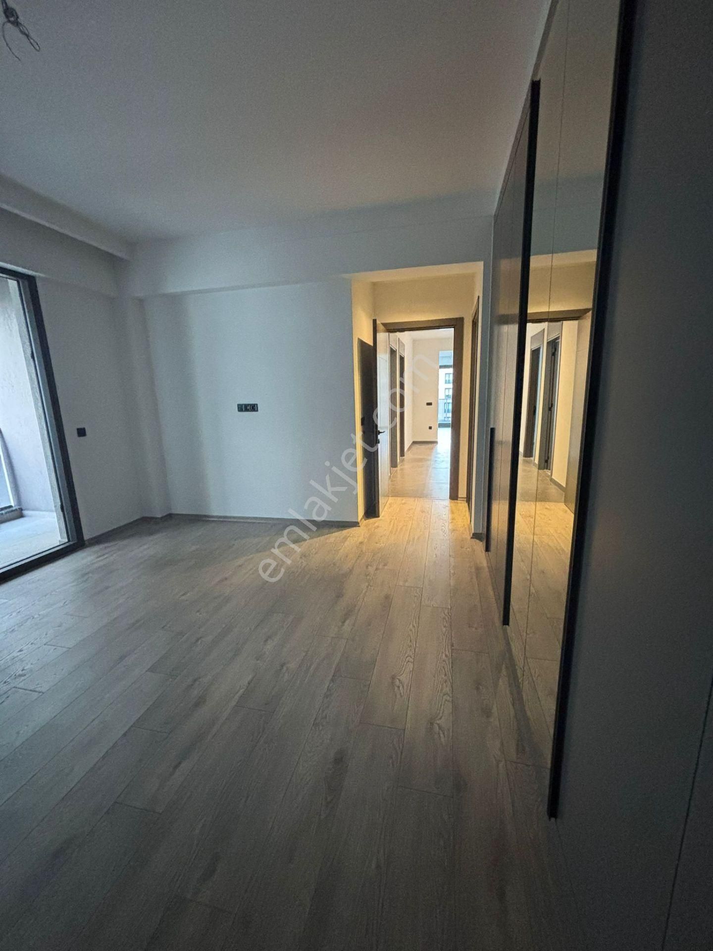 Şemikler Mahallesi'nde Muhteşem Lüks Ara Kat Bir Daire Daha - Görsel 25