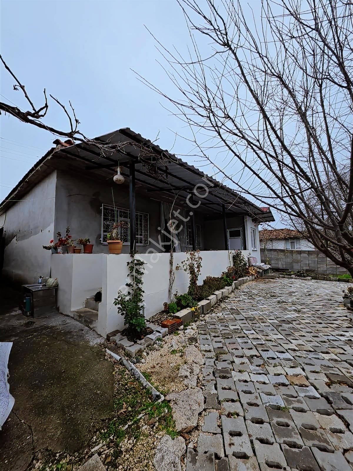 İnceoğlundan İlyasçılarda 536m2 Arsa İçerisinde Satılık Köy Evi - Görsel 5