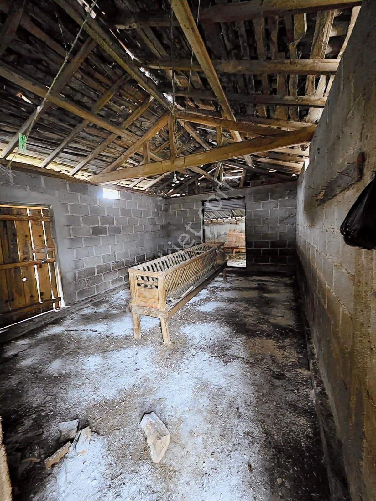 İnceoğlundan İlyasçılarda 536m2 Arsa İçerisinde Satılık Köy Evi - Görsel 8