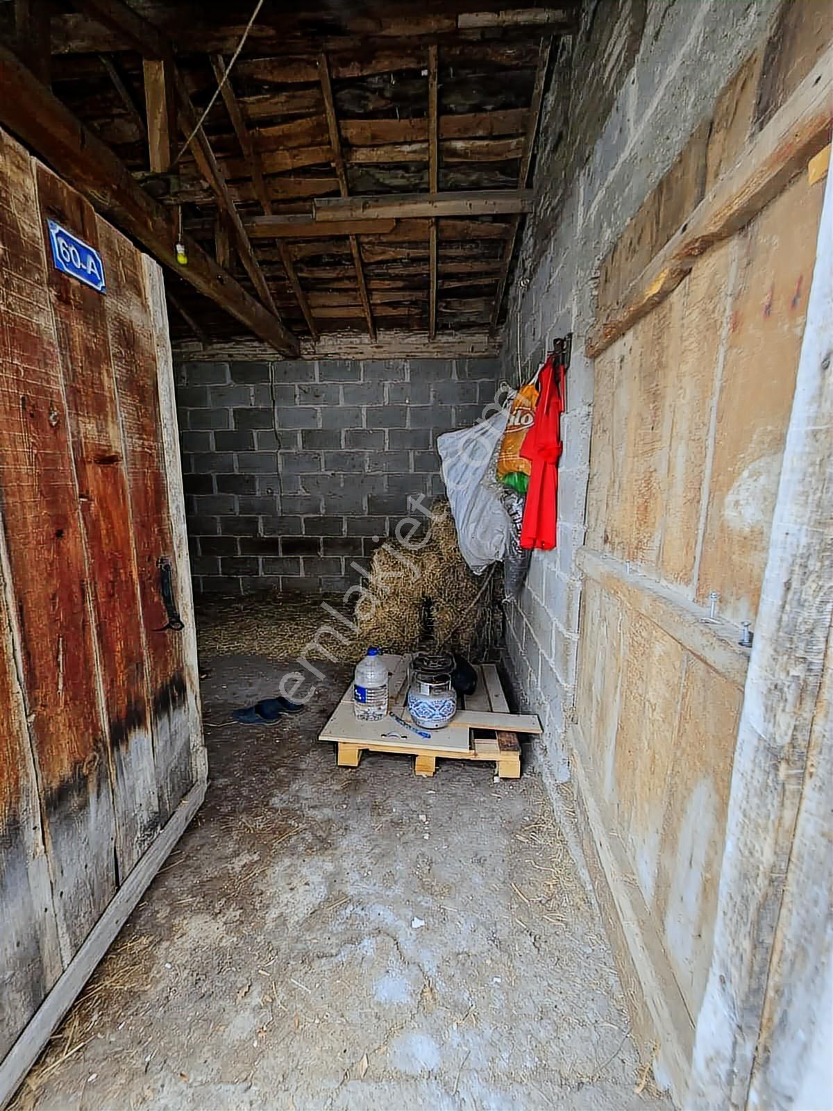 İnceoğlundan İlyasçılarda 536m2 Arsa İçerisinde Satılık Köy Evi - Görsel 20